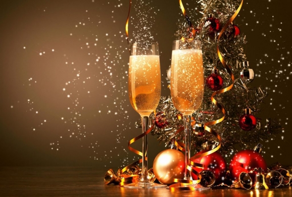 https://dayshotelneemrana.com/wp-content/uploads/2016/12/Xmas-Party.jpg